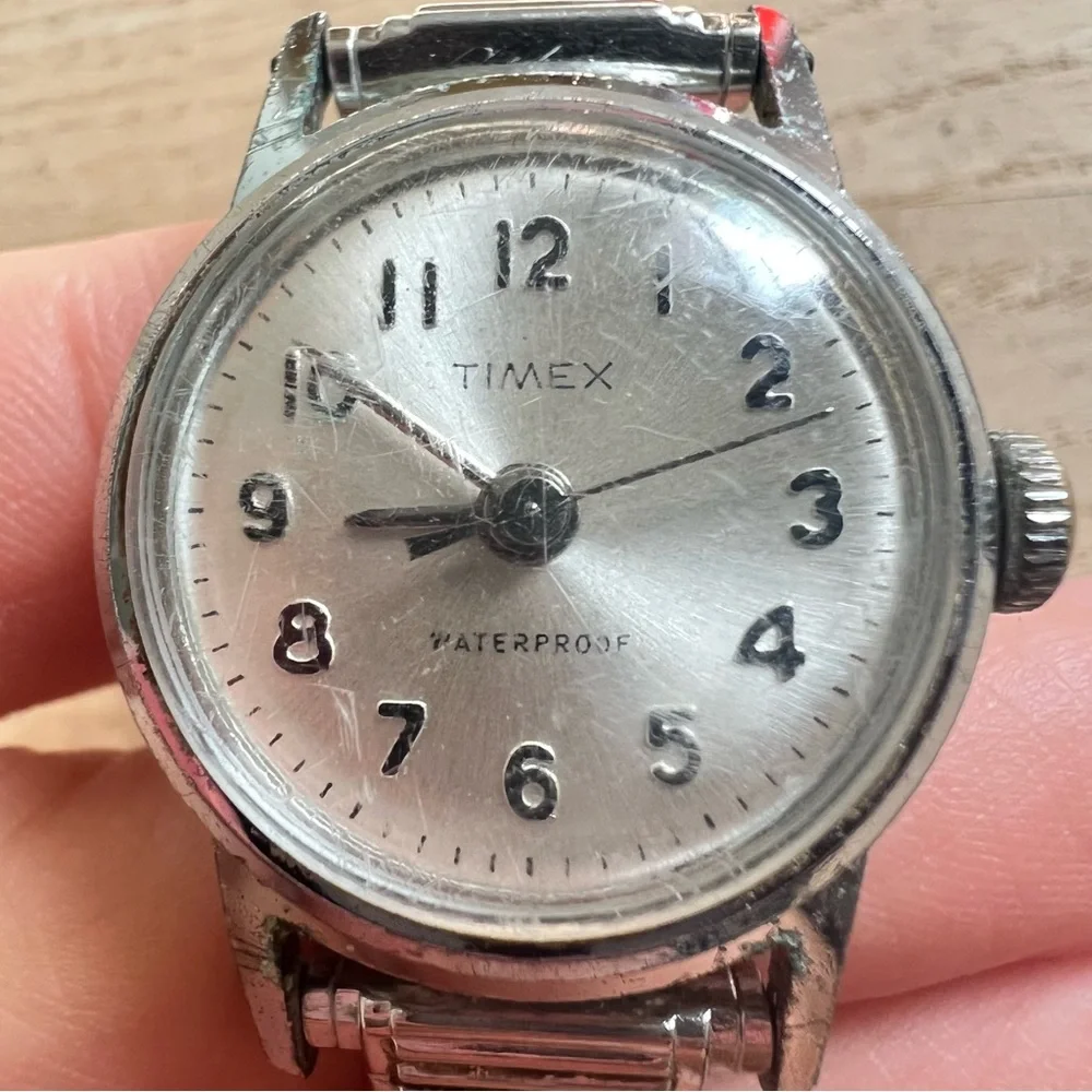 Timex waterproof ladies stainless steel speidel expansion band mechanical watch